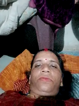 Snapshot of Anitarakkoli chatting on 05-19-26, 04:14 Anitarakkoli online show from 05-19-26, 04:14
