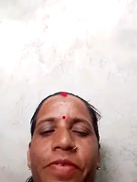 Snapshot of Anitarakkoli chatting on 05-23-26, 05:17 Anitarakkoli online show from 05-23-26, 05:17