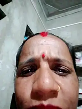 Snapshot of Anitarakkoli chatting on 06-03-26, 05:28 Anitarakkoli online show from 06-03-26, 05:28