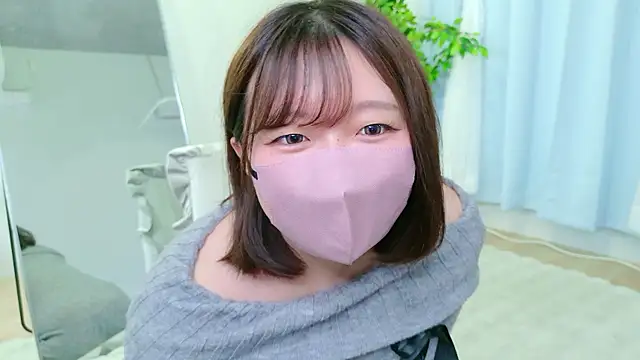 Saki chanF online show from 04-17-26, 08:39