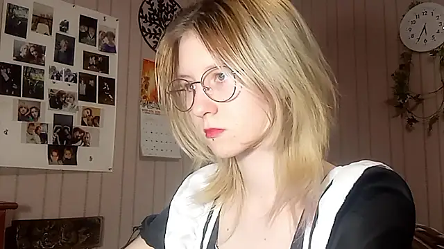 RunawayBr1de online show from 02-14-26, 02:28