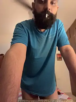 beerboy2222 online show from 06-19-26, 06:36