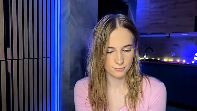 amily sunray online show from 05-18-26, 04:34
