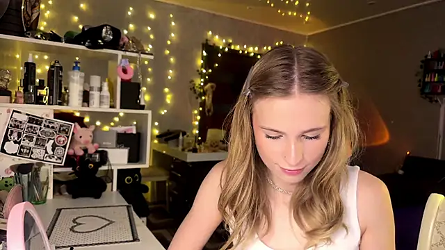 amily sunray online show from 03-20-26, 02:07