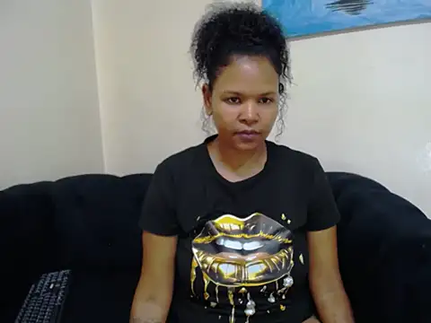 SexyRihannaX online show from 04-13-26, 07:23
