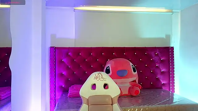 babyy nicols m online show from 04-28-26, 01:15