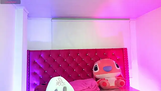 babyy nicols m online show from 06-10-26, 01:18