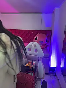 babyy nicols m online show from 07-11-26, 10:37