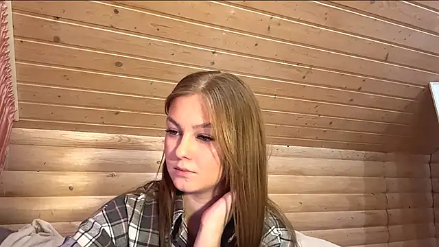 TessSamul online show from 04-25-26, 05:10