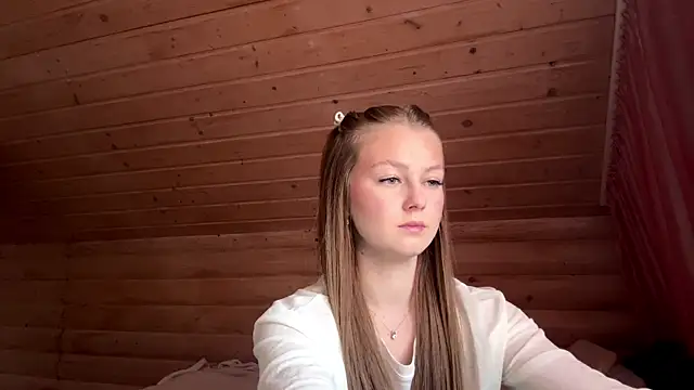 TessSamul online show from 05-04-26, 03:15