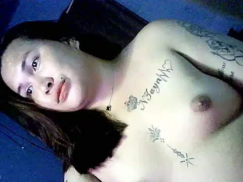 hollynicole online show from 04-05-26, 03:19