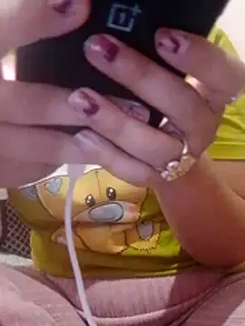 Snapshot of princess_model chatting on 05-28-26, 10:37 princess model online show from 05-28-26, 10:37