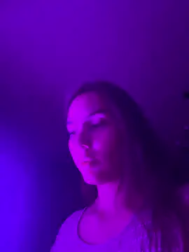 Snapshot of Arielle_Vade chatting on 07-12-26, 08:09 Arielle Vade online show from 07-12-26, 08:09