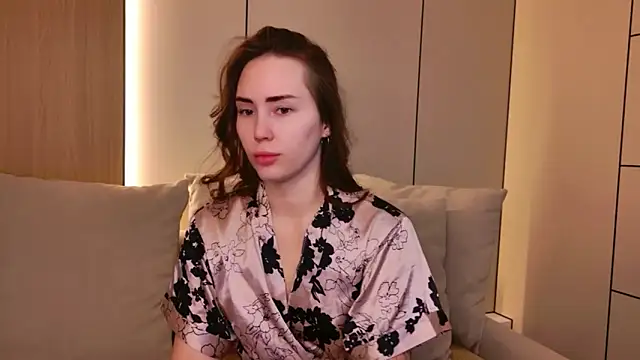 Snapshot of Arielle_Vade chatting on 03-17-26, 05:21 Arielle Vade online show from 03-17-26, 05:21