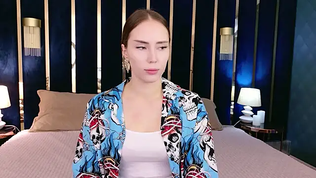 Snapshot of Arielle_Vade chatting on 07-18-26, 05:27 Arielle Vade online show from 07-18-26, 05:27