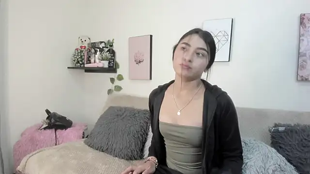 Snapshot of Alexaalove_1 chatting on 02-08-26, 01:31 Alexaalove 1 online show from 02-08-26, 01:31