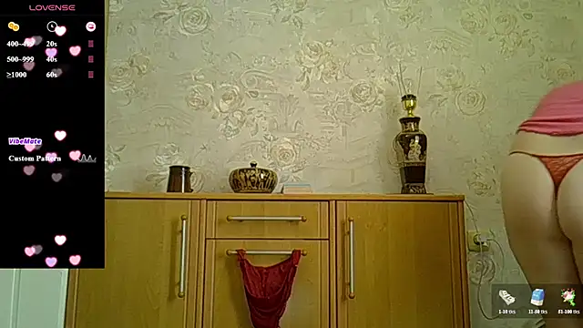 Snapshot of CurvyWild_Lady30 chatting on 07-15-26, 11:17 CurvyWild Lady30 online show from 07-15-26, 11:17