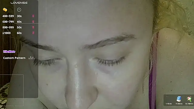 CurvyWild Lady30 online show from 03-08-26, 10:24