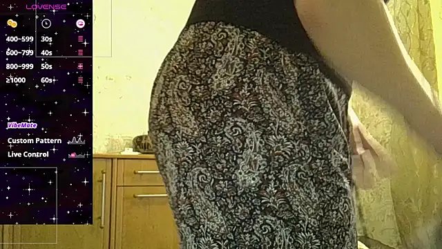 CurvyWild Lady30 online show from 03-22-26, 12:50