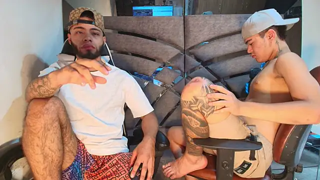 Xanderstone00 online show from 08-03-26, 08:04
