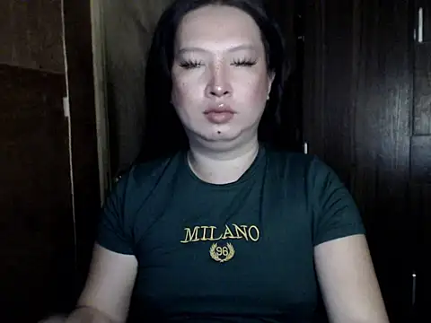 Snapshot of Dahliacum chatting on 02-14-26, 05:18 Dahliacum online show from 02-14-26, 05:18