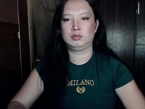 Snapshot of Dahliacum chatting on 02-15-26, 06:03 Dahliacum online show from 02-15-26, 06:03