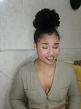 BrianaSweetxxx online show from 03-22-26, 03:21