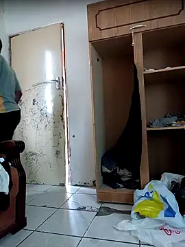 Snapshot of Rough-Big-Djay chatting on 02-26-26, 03:12 Rough-Big-Djay online show from 02-26-26, 03:12