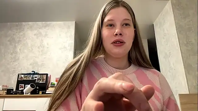 Lunexia Kysstoria online show from 04-19-26, 08:26