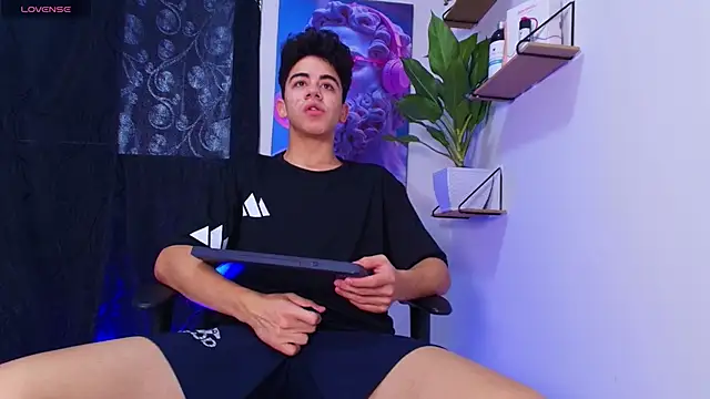 Gael moon  online show from 02-14-26, 07:25