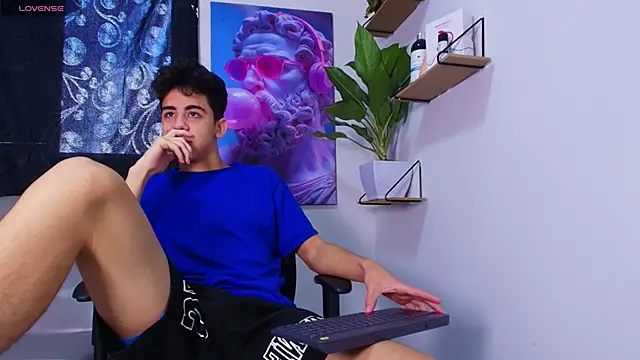 Gael moon  online show from 02-16-26, 08:29