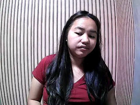 Snapshot of Cloudette_17 chatting on 02-10-26, 08:30 Cloudette 17 online show from 02-10-26, 08:30