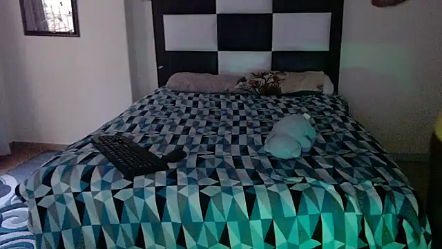 VeronaDimexx online show from 03-11-26, 04:23