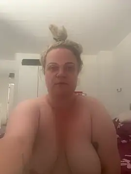 Piper Milf 36 online show from 06-23-26, 12:58
