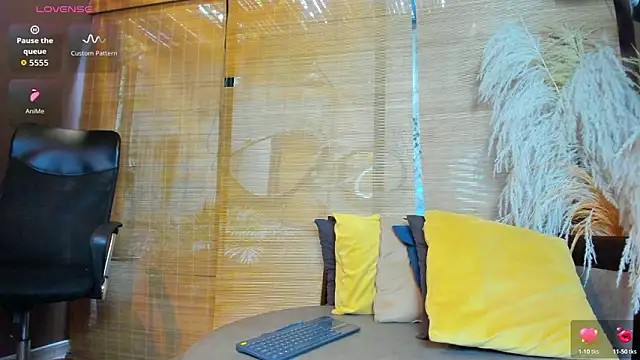 sophieBlair  online show from 03-08-26, 07:06