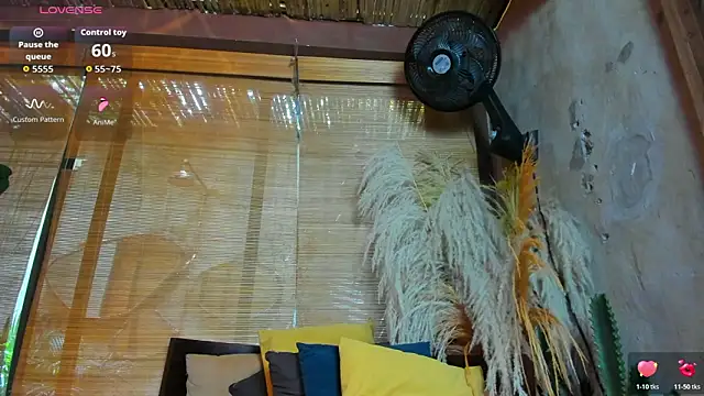 sophieBlair  online show from 03-10-26, 07:07