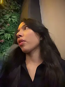 jadelaurent online show from 07-05-26, 10:27