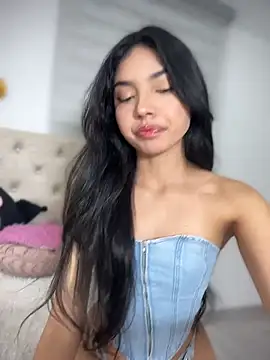 jadelaurent online show from 07-05-26, 12:48