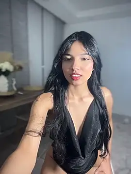 jadelaurent online show from 07-16-26, 12:07