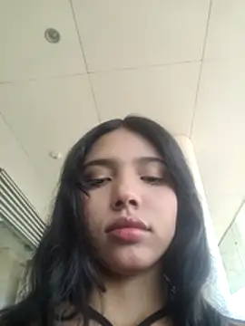 Snapshot of jadelaurent chatting on 02-27-26, 07:46 jadelaurent online show from 02-27-26, 07:46