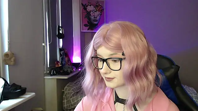 LunaXcherry online show from 04-08-26, 04:41