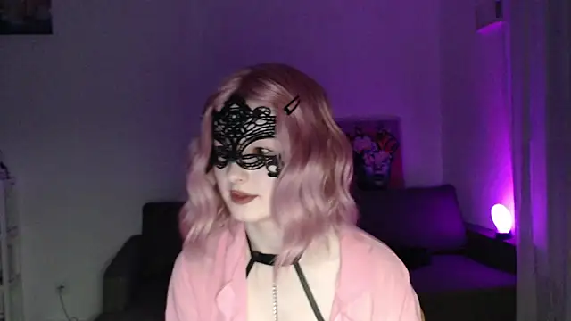 Snapshot of LunaXcherry chatting on 02-26-26, 05:13 LunaXcherry online show from 02-26-26, 05:13