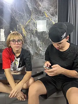 VelvetPassion online show from 04-13-26, 08:24