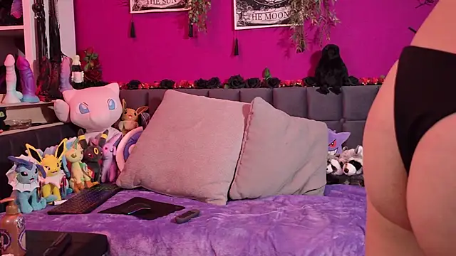 ViGothFox online show from 04-11-26, 08:23