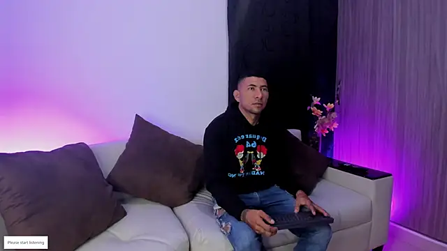 morganandmegan01 online show from 02-11-26, 11:43