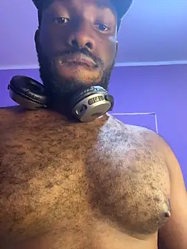 Snapshot of Ebanhot chatting on 02-12-26, 02:11 Ebanhot online show from 02-12-26, 02:11