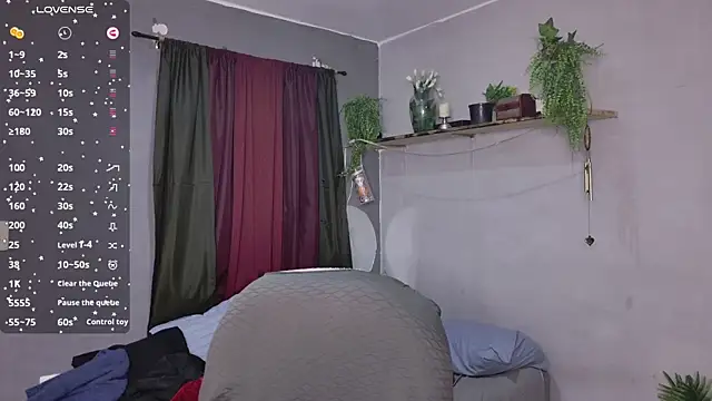 juliettafox online show from 02-25-26, 07:03