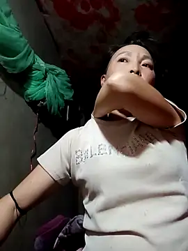 Snapshot of NAINKUTE chatting on 02-14-26, 10:48 NAINKUTE online show from 02-14-26, 10:48