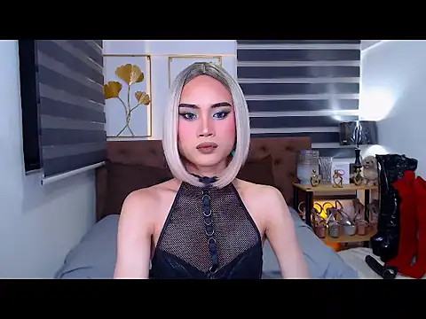 JuicyCockThea online show from 05-24-26, 11:32