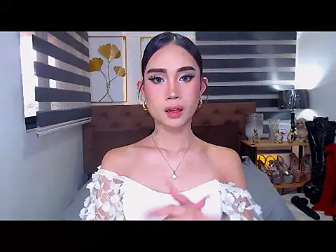 JuicyCockThea online show from 07-11-26, 07:19